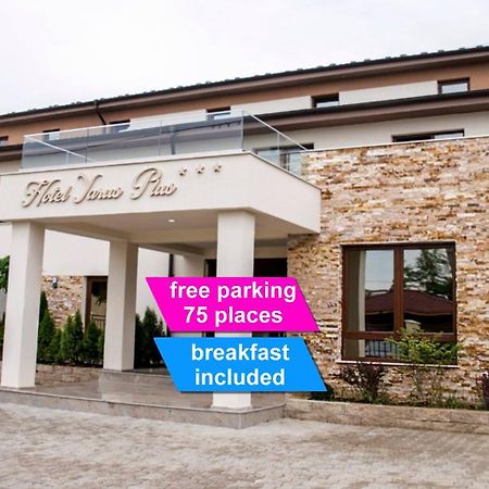 Hotel Yarus Plus Плоешти Экстерьер фото